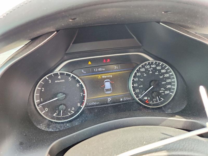 50693876 :رقم المزاد ، 5N1AZ2MH8HN194776 vin ، 2017 Nissan Murano مزاد بيع