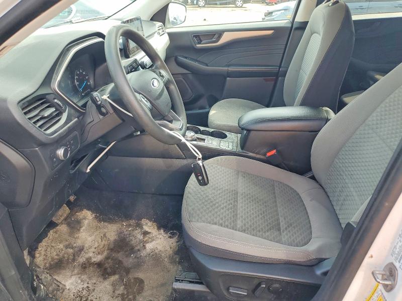 49769096 :رقم المزاد ، 1FMCU0BZ2NUB27051 vin ، 2022 Ford Escape مزاد بيع
