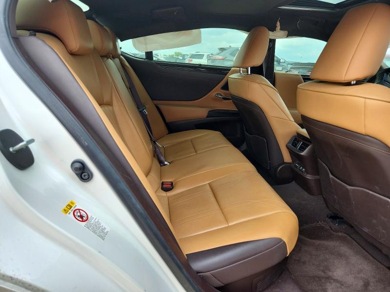 2019 Lexus Es მანქანა იყიდება აუქციონზე, vin: JTHB21B17K2004499, აუქციონის ნომერი: 51158216