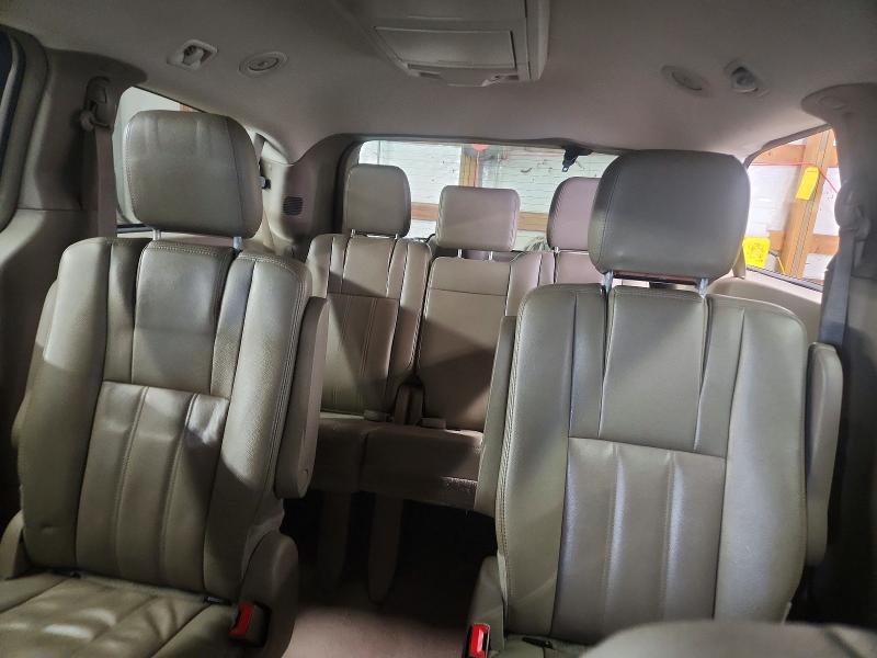 Продажа на аукционе авто 2014 Chrysler Town & Country, vin: 2C4RC1BG9ER270601, номер лота: 51902676