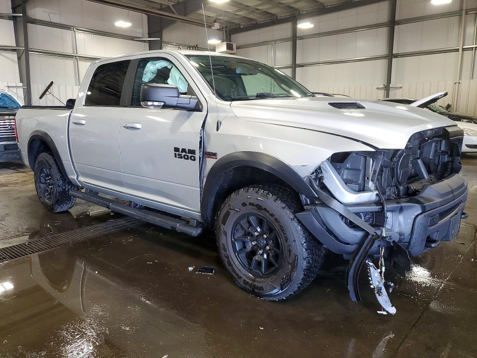 50771476 :رقم المزاد ، 1C6RR7YT6JS122654 vin ، 2018 Ram 1500 مزاد بيع