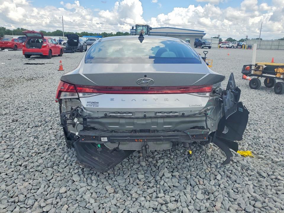 Продажа на аукционе авто 2023 Hyundai Elantra, vin: 5NPLP4AG1PH117210, номер лота: 48346906