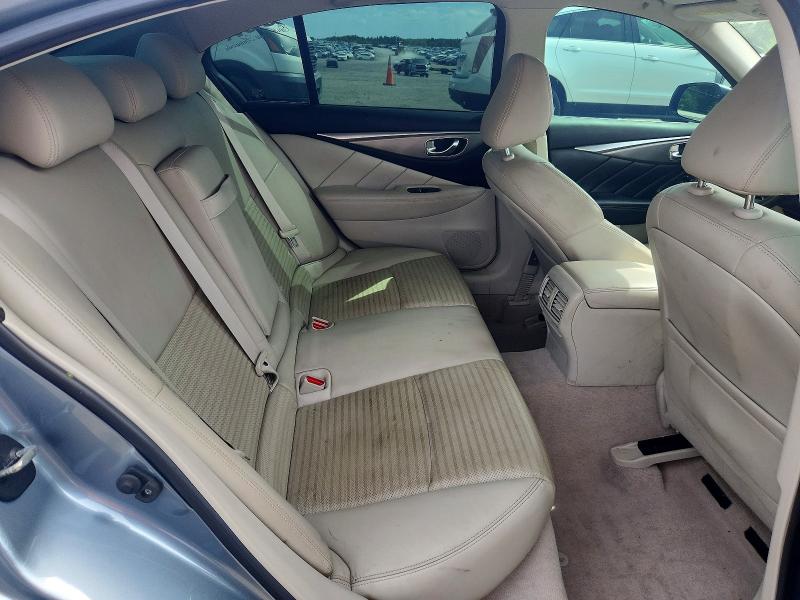 48813586 :رقم المزاد ، JN1EV7AP0JM357526 vin ، 2018 Infiniti Q50 مزاد بيع
