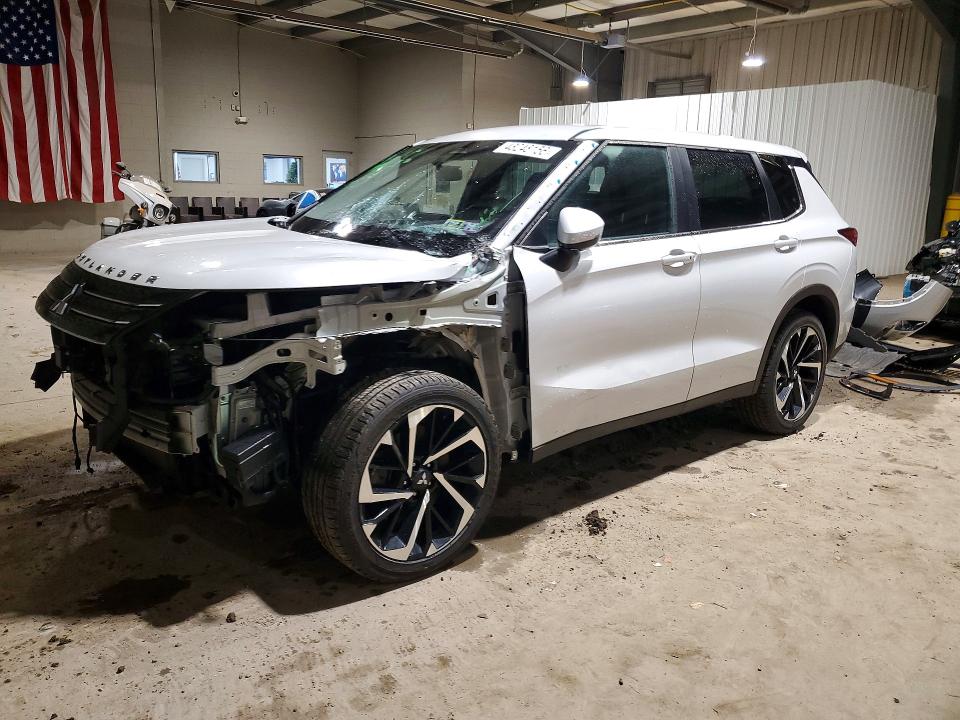 Продаж на аукціоні авто 2023 Mitsubishi Outlander, vin: JA4J4UA82PZ052122, номер лоту: 48248156