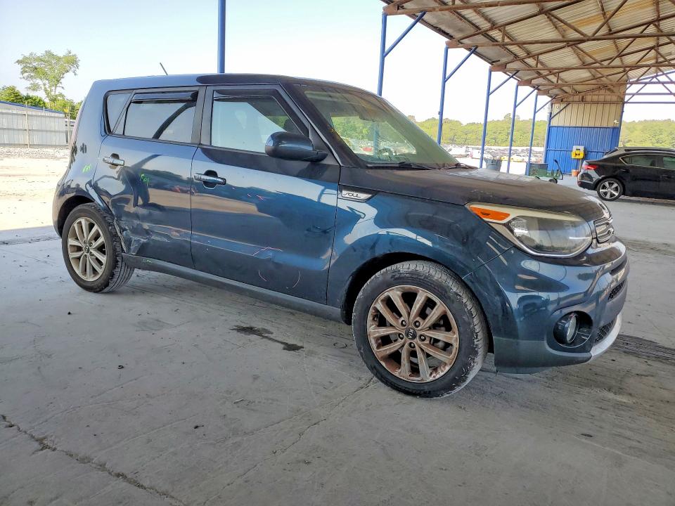 50831196 :رقم المزاد ، KNDJP3A52J7517384 vin ، 2018 Kia Soul مزاد بيع