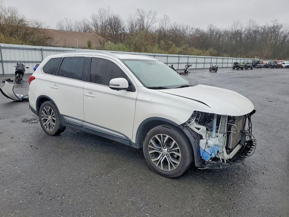 Продаж на аукціоні авто 2018 Mitsubishi Outlander, vin: JA4AD3A35JZ036275, номер лоту: 48483246