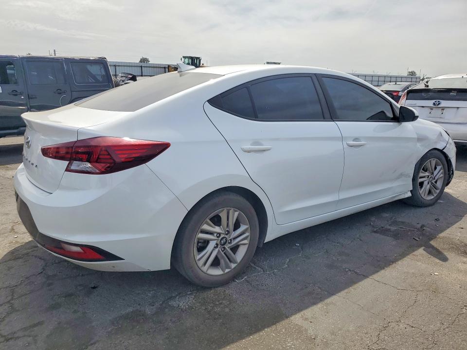 49300996 :رقم المزاد ، 5NPD84LF2LH560434 vin ، 2020 Hyundai Elantra مزاد بيع