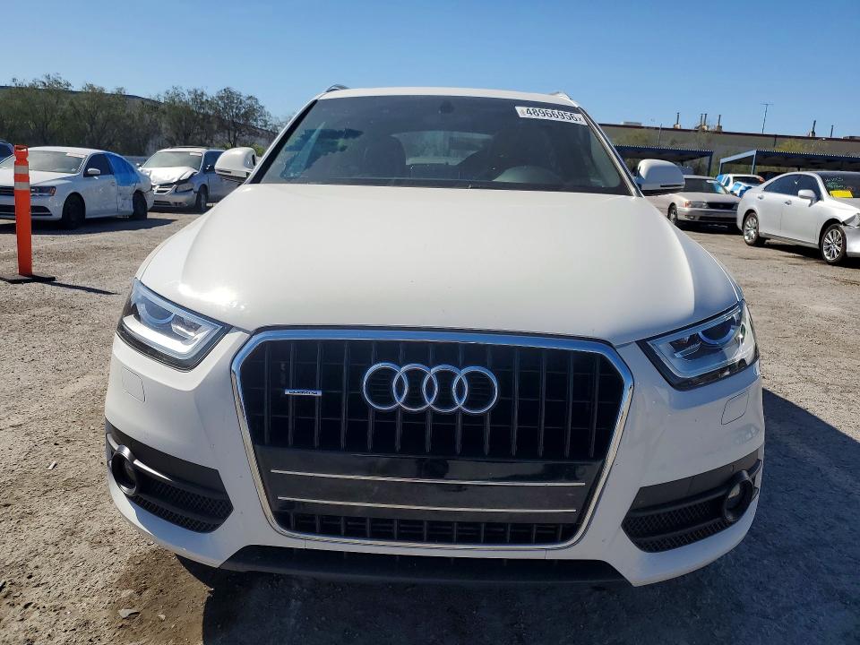 2015 Audi Q3 მანქანა იყიდება აუქციონზე, vin: WA1GFCFS7FR011809, აუქციონის ნომერი: 48966956