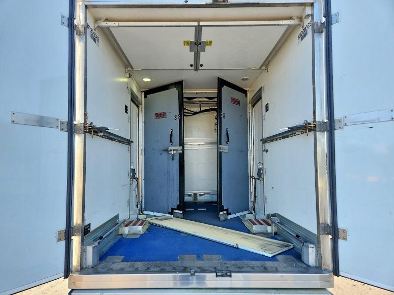 2020 Ford Transit მანქანა იყიდება აუქციონზე, vin: 1FDBW5Z8XLKA95569, აუქციონის ნომერი: 49638186