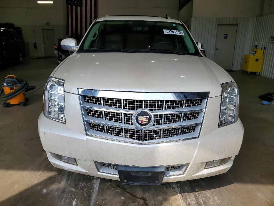 2012 Cadillac Escalade მანქანა იყიდება აუქციონზე, vin: 1GYS3DEF2CR114175, აუქციონის ნომერი: 51341146
