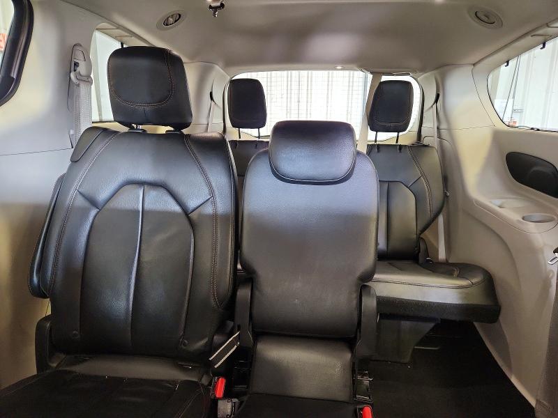 Продажа на аукционе авто 2017 Chrysler Pacifica, vin: 2C4RC1BG8HR810086, номер лота: 49322516