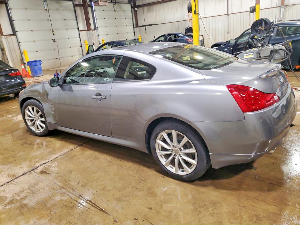2013 Infiniti G37 Coupe მანქანა იყიდება აუქციონზე, vin: JN1CV6ELXDM980598, აუქციონის ნომერი: 49165896