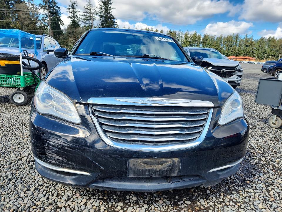 Продаж на аукціоні авто 2014 Chrysler 200, vin: 1C3CCBAB2EN125273, номер лоту: 46741576