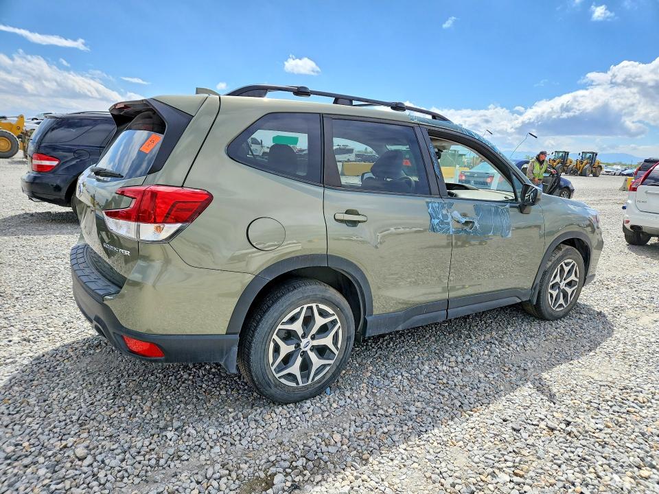 51129026 :رقم المزاد ، JF2SKAGC9KH464547 vin ، 2019 Subaru Forester مزاد بيع