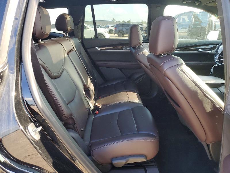 50468616 :رقم المزاد ، 1GYKPCRS0MZ116255 vin ، 2021 Cadillac Xt6 مزاد بيع