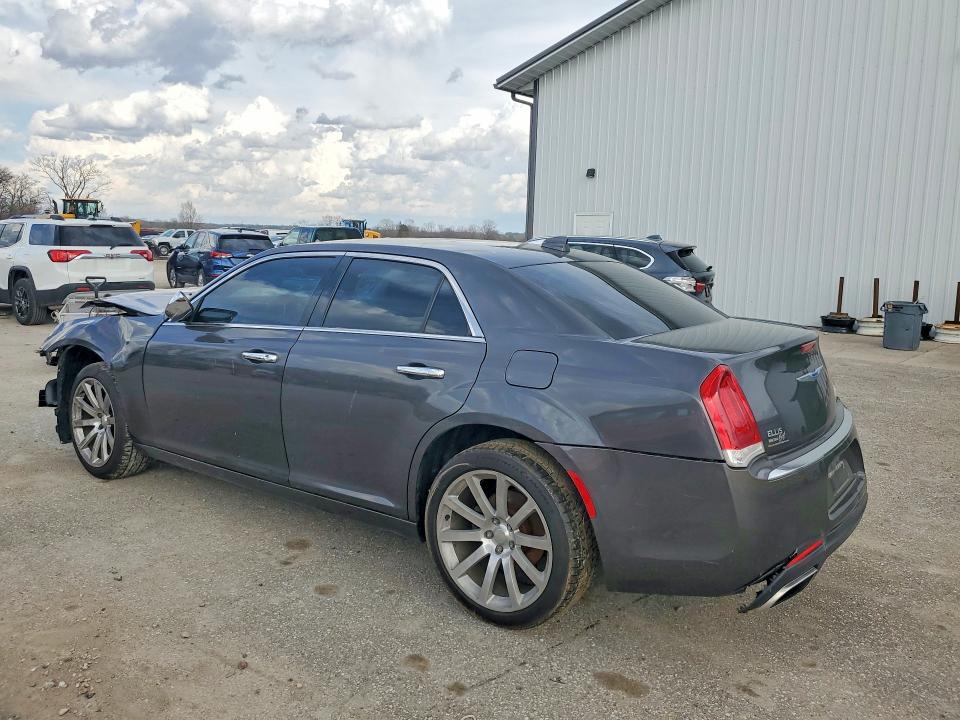 49547486 :رقم المزاد ، 2C3CCAEG0KH689542 vin ، 2019 Chrysler 300 مزاد بيع