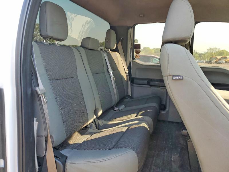 Продаж на аукціоні авто 2016 Ford F150, vin: 1FTFX1EG0GKF91558, номер лоту: 49112786