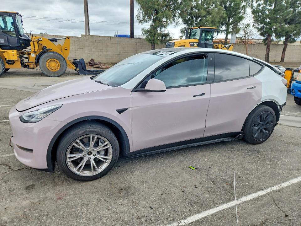 2023 Tesla Model Y მანქანა იყიდება აუქციონზე, vin: 7SAYGDEE6PA106085, აუქციონის ნომერი: 47947606