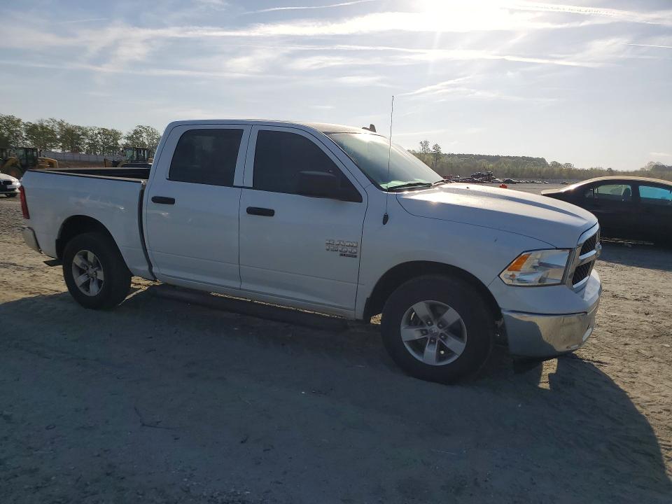 48076796 :رقم المزاد ، 3C6RR6KG8NG172555 vin ، 2022 Ram 1500 Classic مزاد بيع