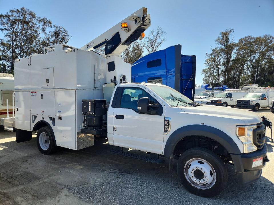 51875246 :رقم المزاد ، 1FDUF5GN9NEG19412 vin ، 2022 Ford F550 مزاد بيع