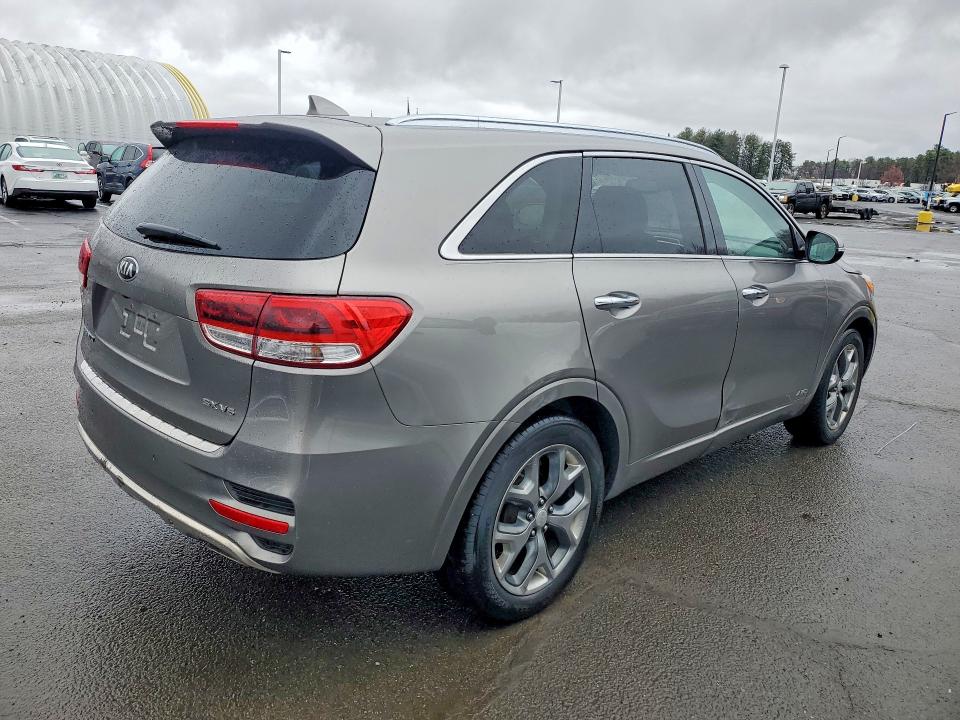 Продажа на аукционе авто 2017 Kia Sorento, vin: 5XYPKDA56HG306457, номер лота: 48603266