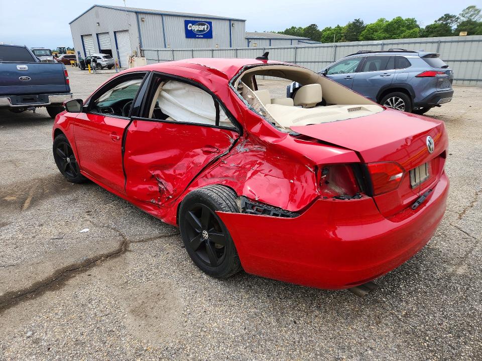 48811276 :رقم المزاد ، 3VWLL7AJ2EM223596 vin ، 2014 Volkswagen Jetta مزاد بيع