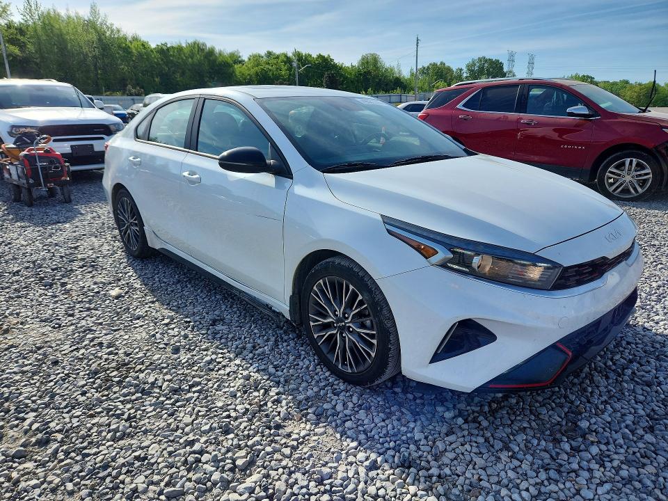 Продажа на аукционе авто 2023 Kia Forte, vin: 3KPF54AD3PE626602, номер лота: 49581296