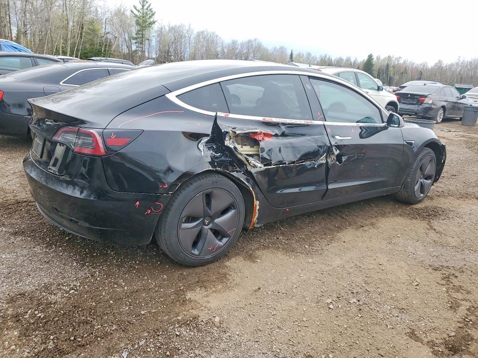 49260306 :رقم المزاد ، 5YJ3E1EA2KF422569 vin ، 2019 Tesla Model 3 مزاد بيع