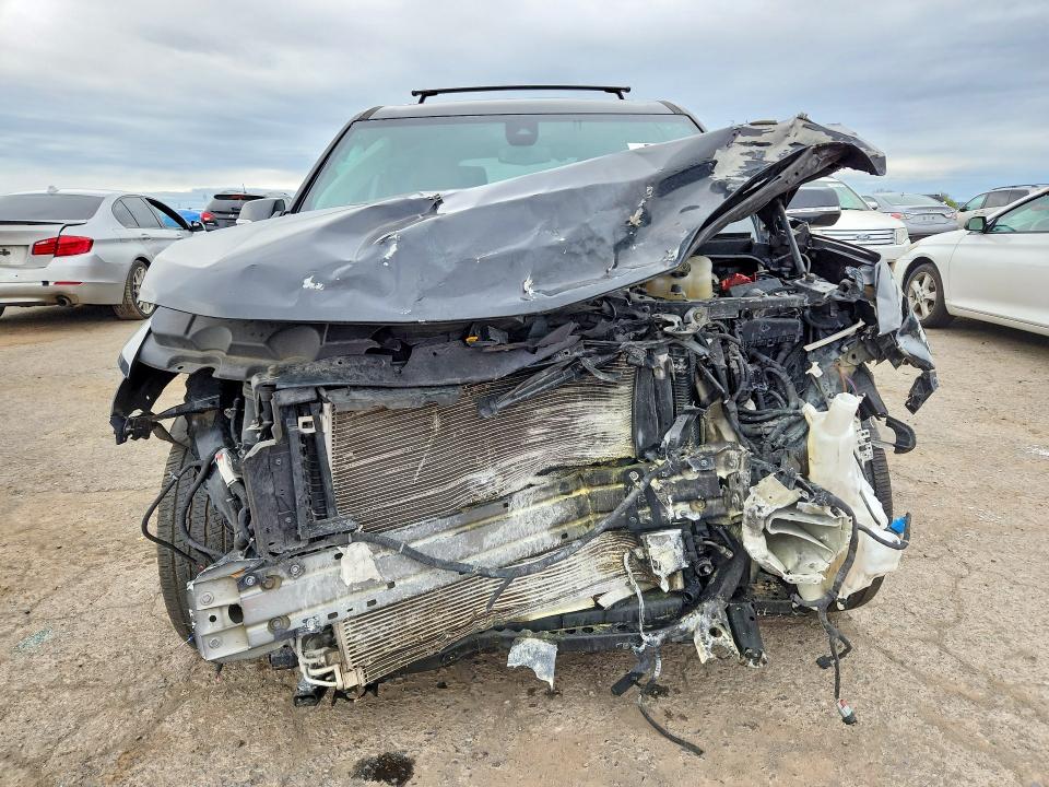 2018 Chevrolet Traverse მანქანა იყიდება აუქციონზე, vin: 1GNEVKKW3JJ106739, აუქციონის ნომერი: 51097126