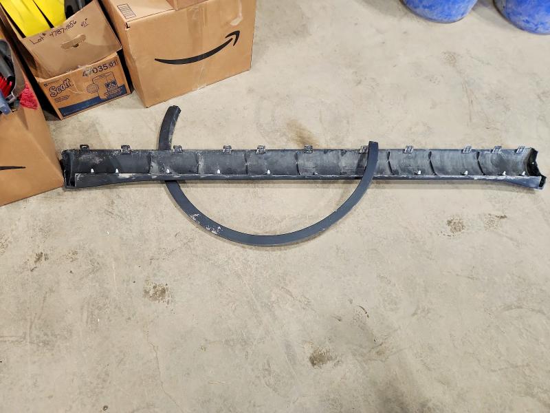 51640206 :رقم المزاد ، 7SAYGDEE2PF584376 vin ، 2023 Tesla Model Y مزاد بيع