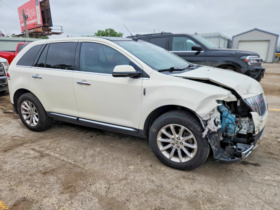 49584786 :رقم المزاد ، 2LMDJ8JKXCBL10804 vin ، 2012 Lincoln Townhouse Mkx مزاد بيع