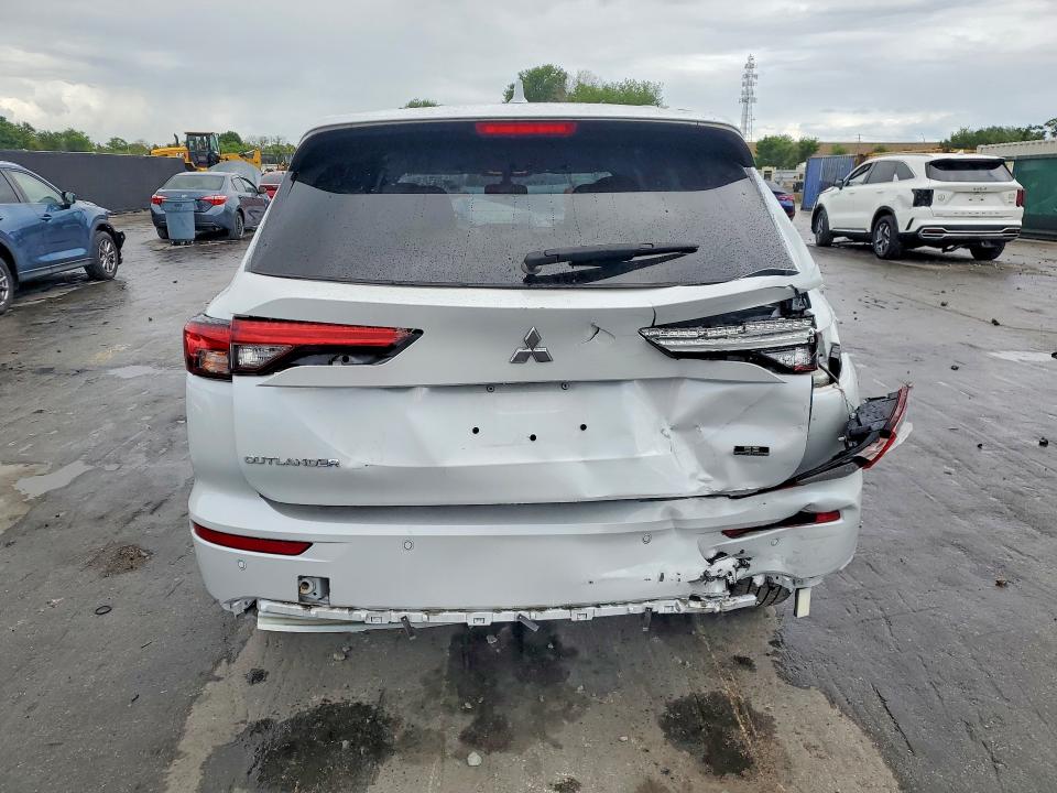 48468966 :رقم المزاد ، JA4J3UA89PZ040682 vin ، 2023 Mitsubishi Outlander مزاد بيع