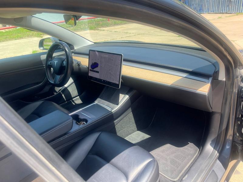 52178116 :رقم المزاد ، 5YJ3E1EC5MF850673 vin ، 2021 Tesla Model 3 مزاد بيع