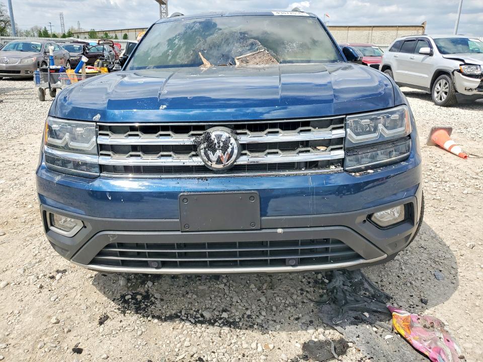 Продажа на аукционе авто 2018 Volkswagen Atlas, vin: 1V2MR2CA5JC574793, номер лота: 49872016