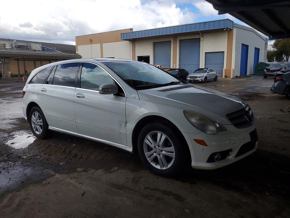 2008 Mercedes-benz R350 მანქანა იყიდება აუქციონზე, vin: 4JGCB56E68A084348, აუქციონის ნომერი: 49446476