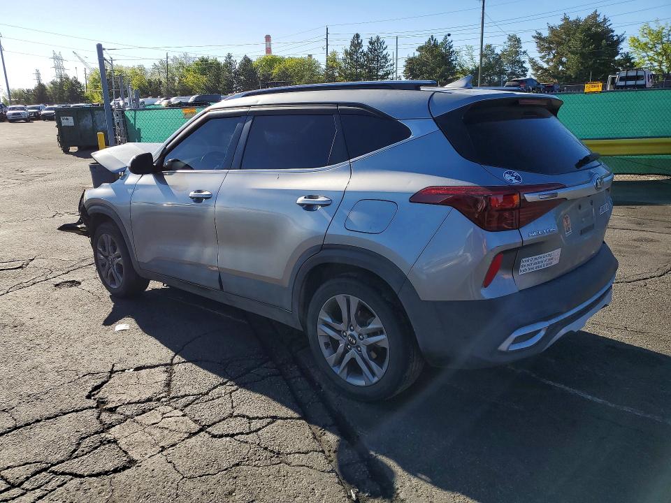 49674686 :رقم المزاد ، KNDEU2AA2M7175005 vin ، 2021 Kia Seltos مزاد بيع