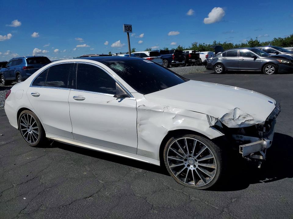 2016 Mercedes-benz C მანქანა იყიდება აუქციონზე, vin: 55SWF4JB8GU123670, აუქციონის ნომერი: 50361006