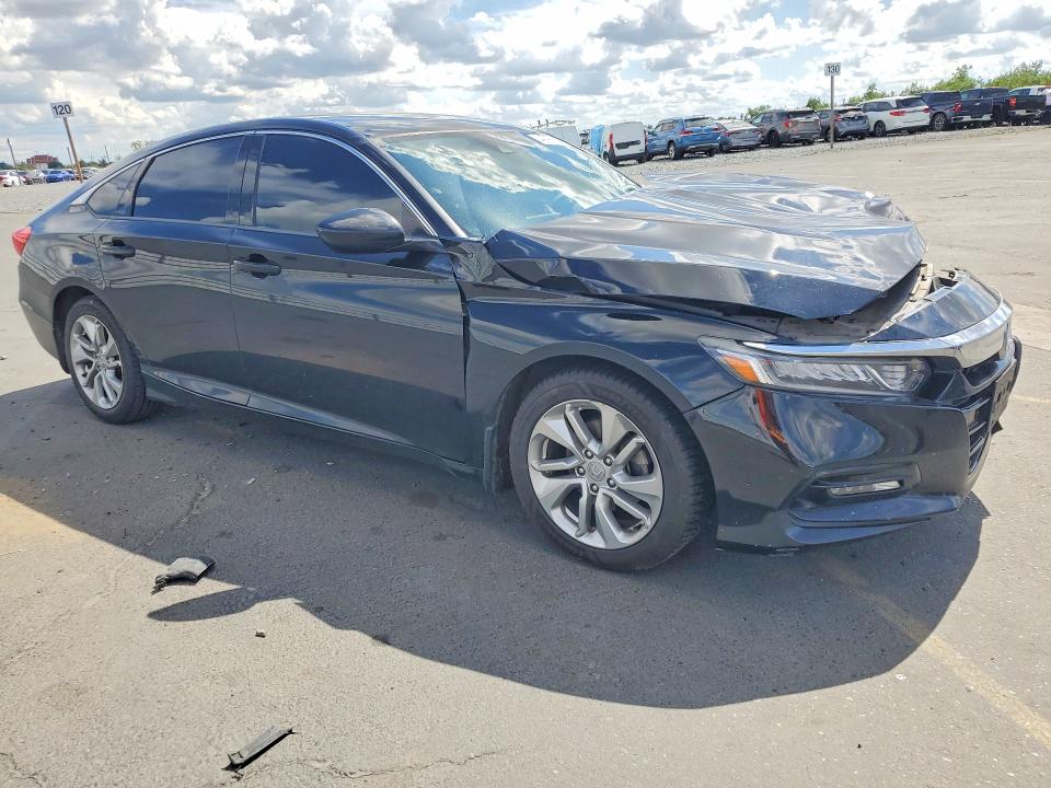 49998996 :رقم المزاد ، 1HGCV1F14JA247894 vin ، 2018 Honda Accord مزاد بيع
