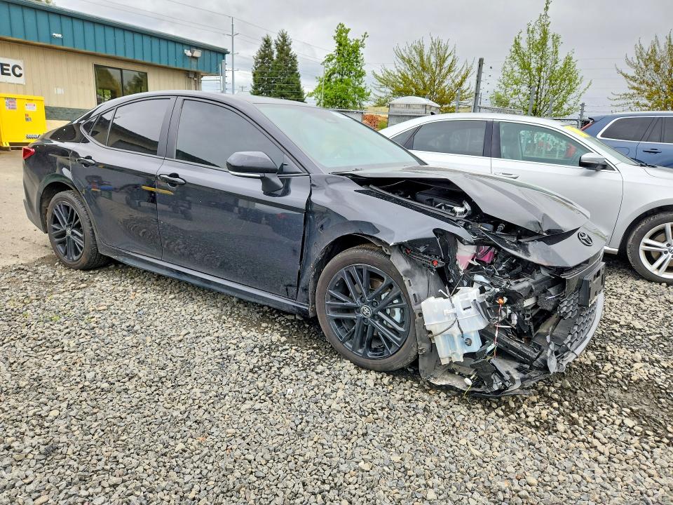 2025 Toyota Camry მანქანა იყიდება აუქციონზე, vin: 4T1DBADK9SU512747, აუქციონის ნომერი: 50683186