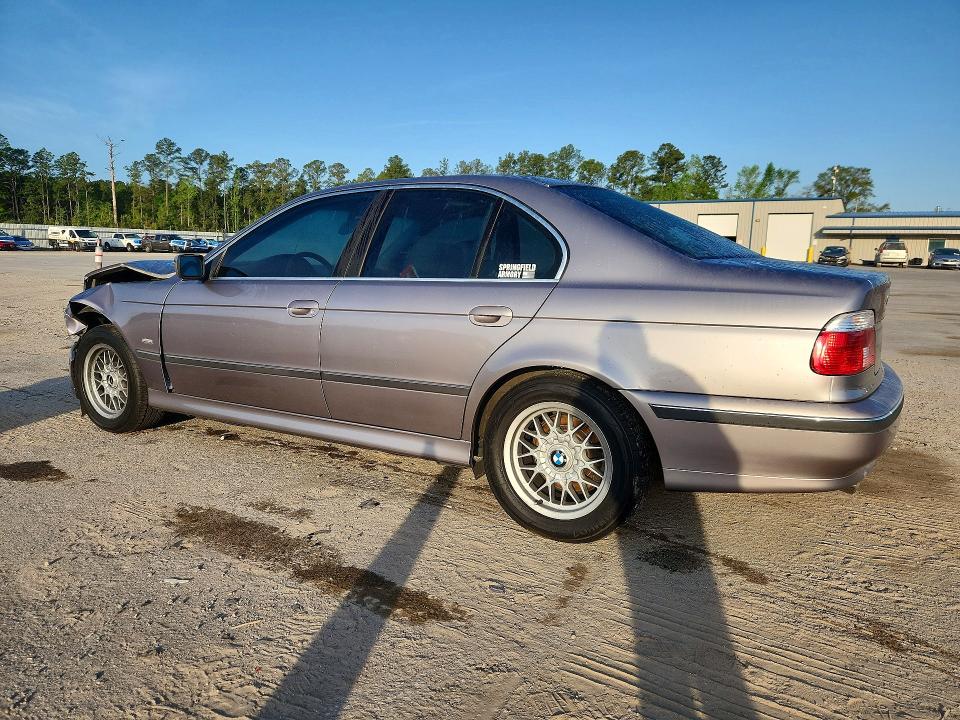 48320736 :رقم المزاد ، WBADM6331XBY27158 vin ، 1999 Bmw 528 مزاد بيع