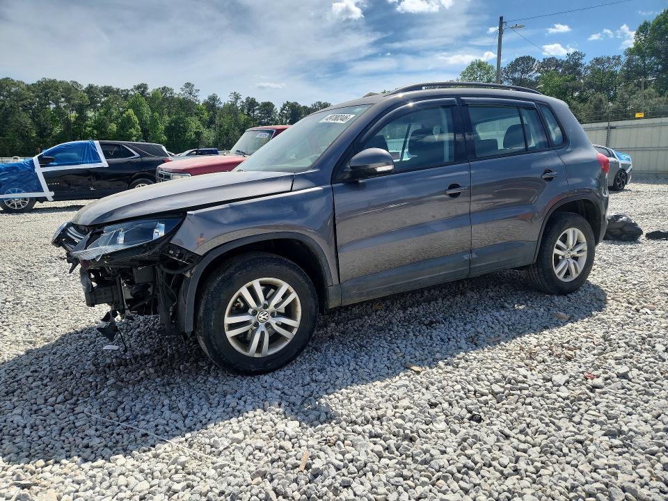Продажа на аукционе авто 2015 Volkswagen Tiguan, vin: WVGAV7AX7FW579239, номер лота: 49780346