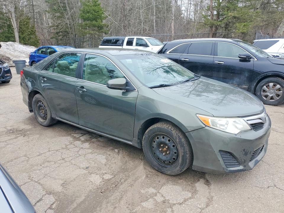 47233736 :رقم المزاد ، 4T1BF1FK8EU778287 vin ، 2014 Toyota Camry مزاد بيع