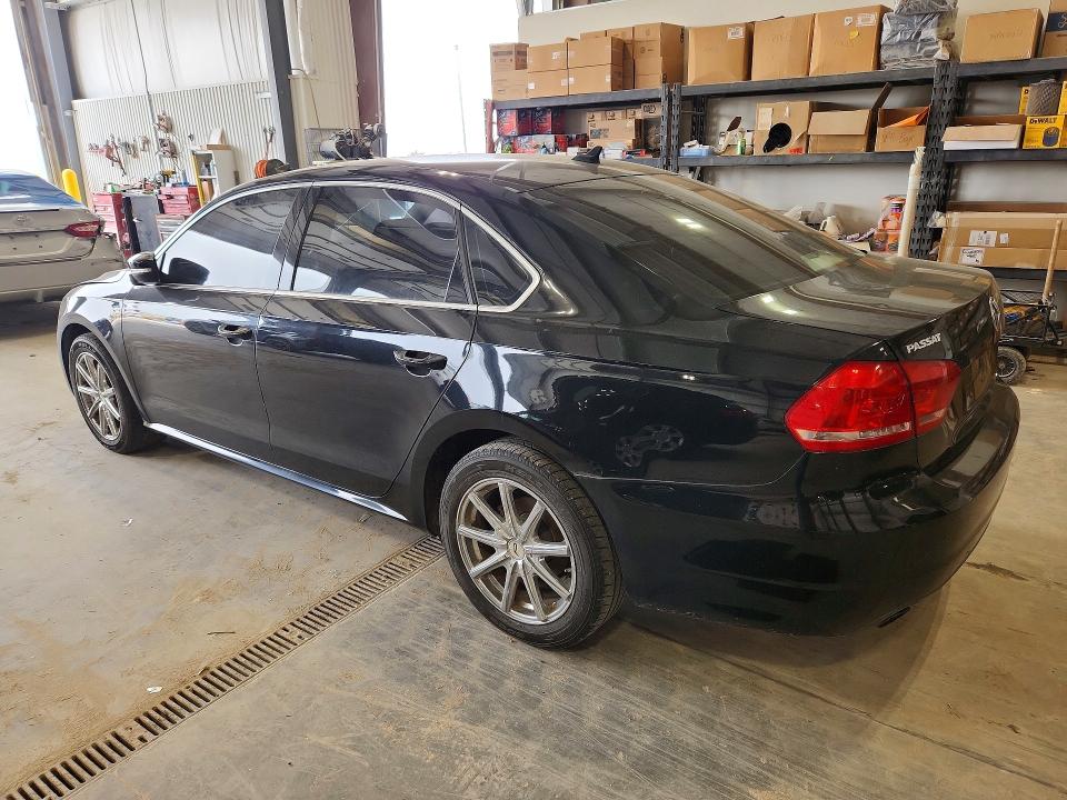 2015 Volkswagen Passat მანქანა იყიდება აუქციონზე, vin: 1VWBT7A32FC004797, აუქციონის ნომერი: 49994926