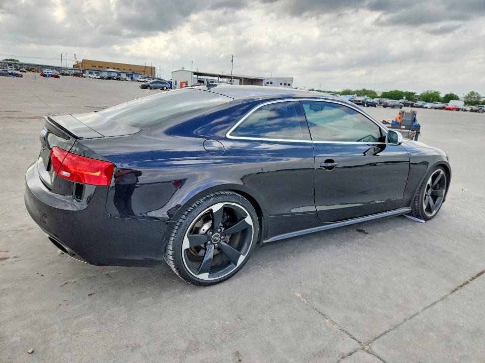 50427826 :رقم المزاد ، WUAC6AFR7DA900971 vin ، 2013 Audi Rs5 مزاد بيع