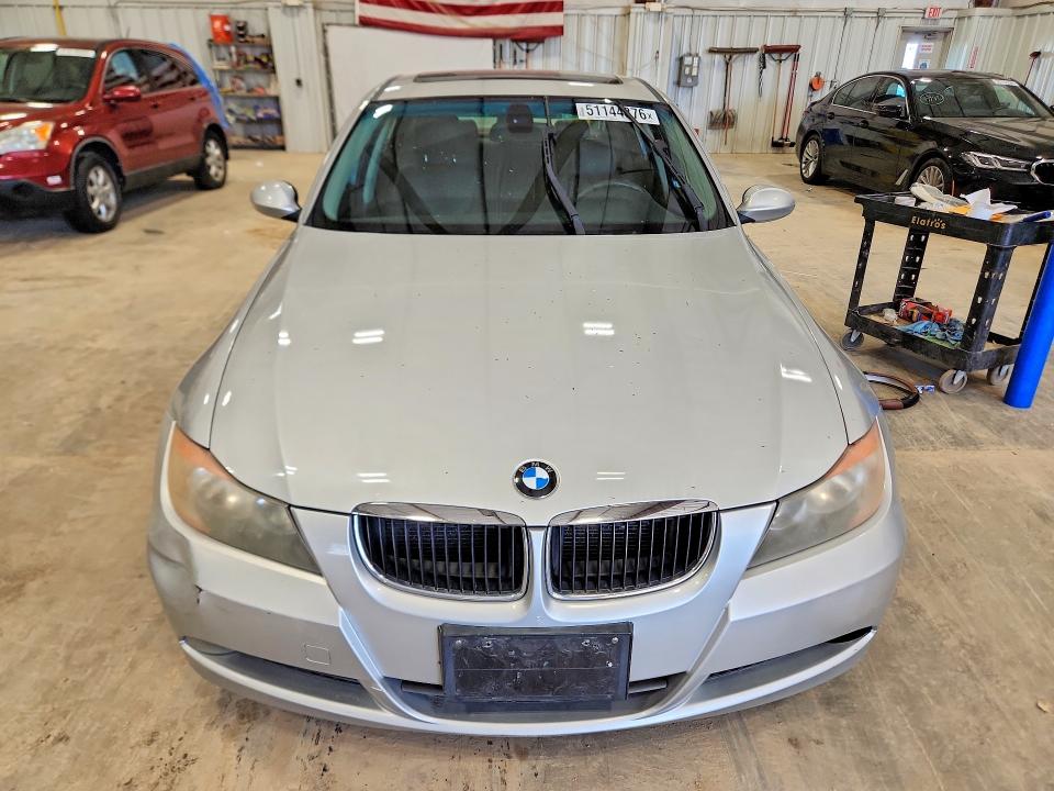 51144376 :رقم المزاد ، WBAVA33537KX77022 vin ، 2007 Bmw 328 مزاد بيع