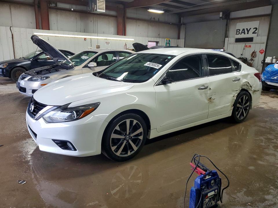 Продажа на аукционе авто 2016 Nissan Altima, vin: 1N4AL3AP3GC225486, номер лота: 49285826