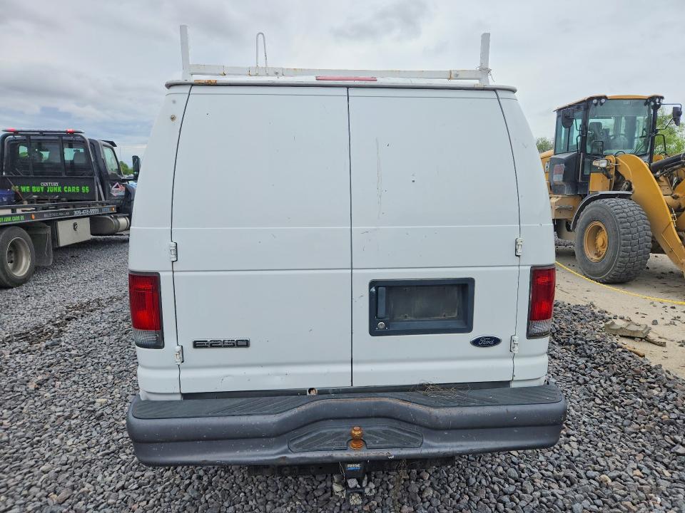 51353246 :رقم المزاد ، 1FTNE24LX6HA27546 vin ، 2006 Ford Econoline مزاد بيع