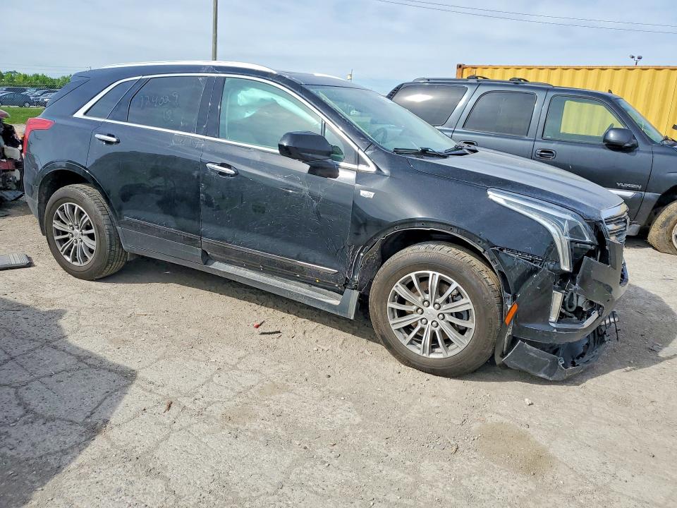50001146 :رقم المزاد ، 1GYKNDRS7HZ124029 vin ، 2017 Cadillac Xt5 مزاد بيع