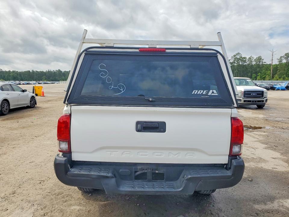 51559406 :رقم المزاد ، 3TYRX5GN0MT007250 vin ، 2021 Toyota Tacoma مزاد بيع