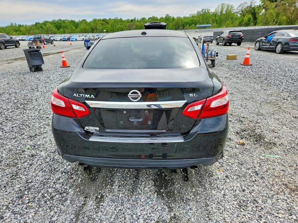2017 Nissan Altima მანქანა იყიდება აუქციონზე, vin: 1N4AL3AP4HC128105, აუქციონის ნომერი: 48964506